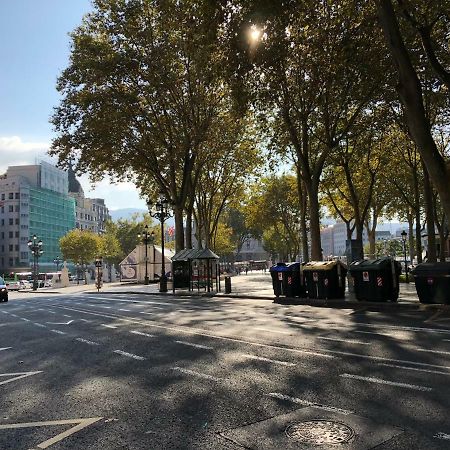 Apartamento Minimalista En El Corazon De Bilbao Ngoại thất bức ảnh