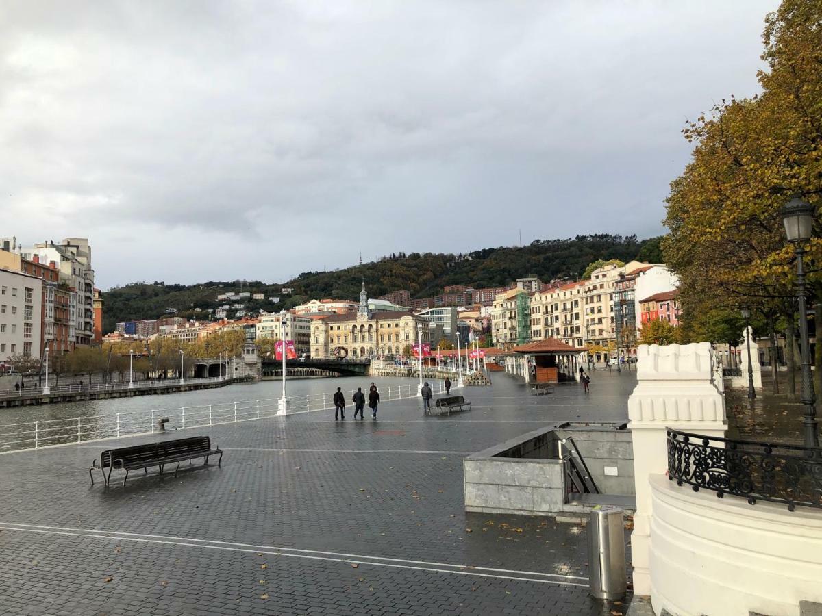 Apartamento Minimalista En El Corazon De Bilbao Ngoại thất bức ảnh